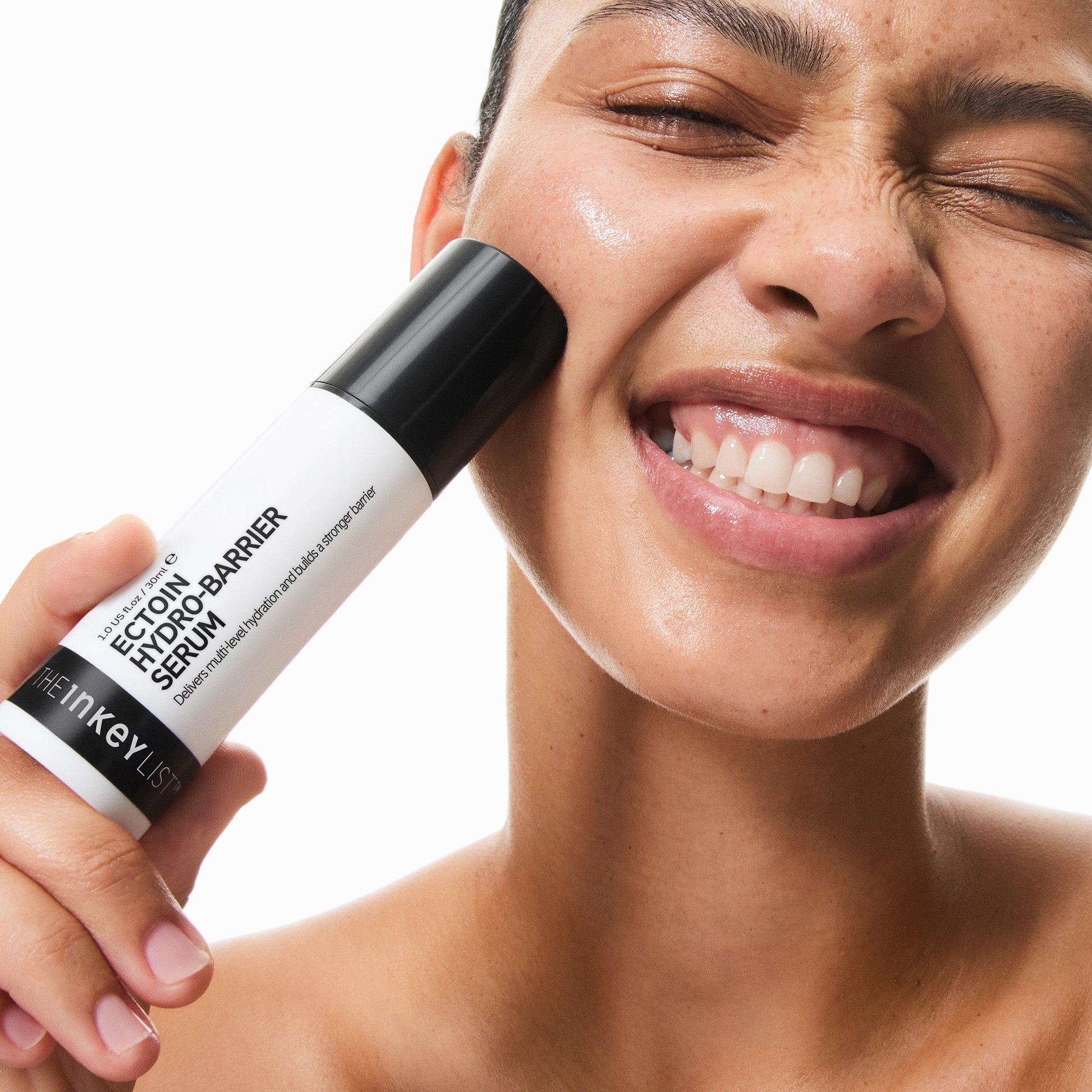 ectoin-hydro-barrier-serum-w9 Omega50_Model_2000x2000_51d34848-519c-4045-b288-30216504f8ba.jpg