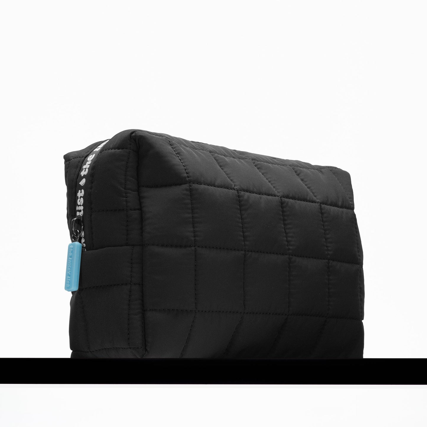 the-inkey-list-washbag-g7 washbag-hydration-05.jpg